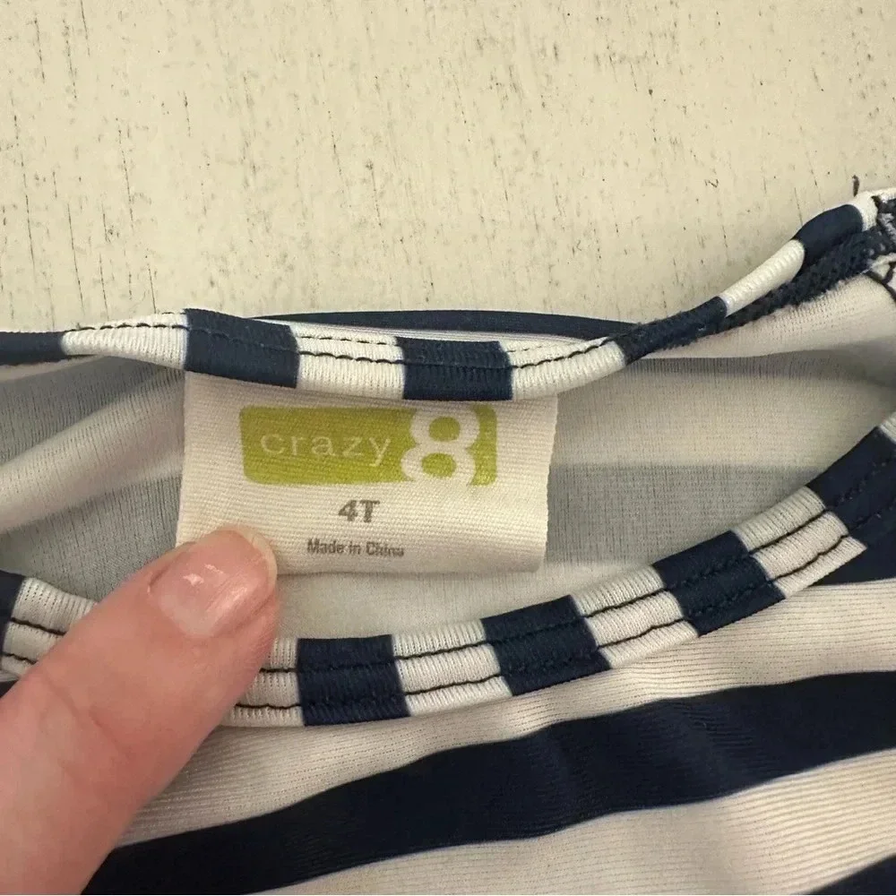 Crazy 8 Girl Toddler Short Sleeve Navy & White Stripe with Pink Heart Sz 4T GUC